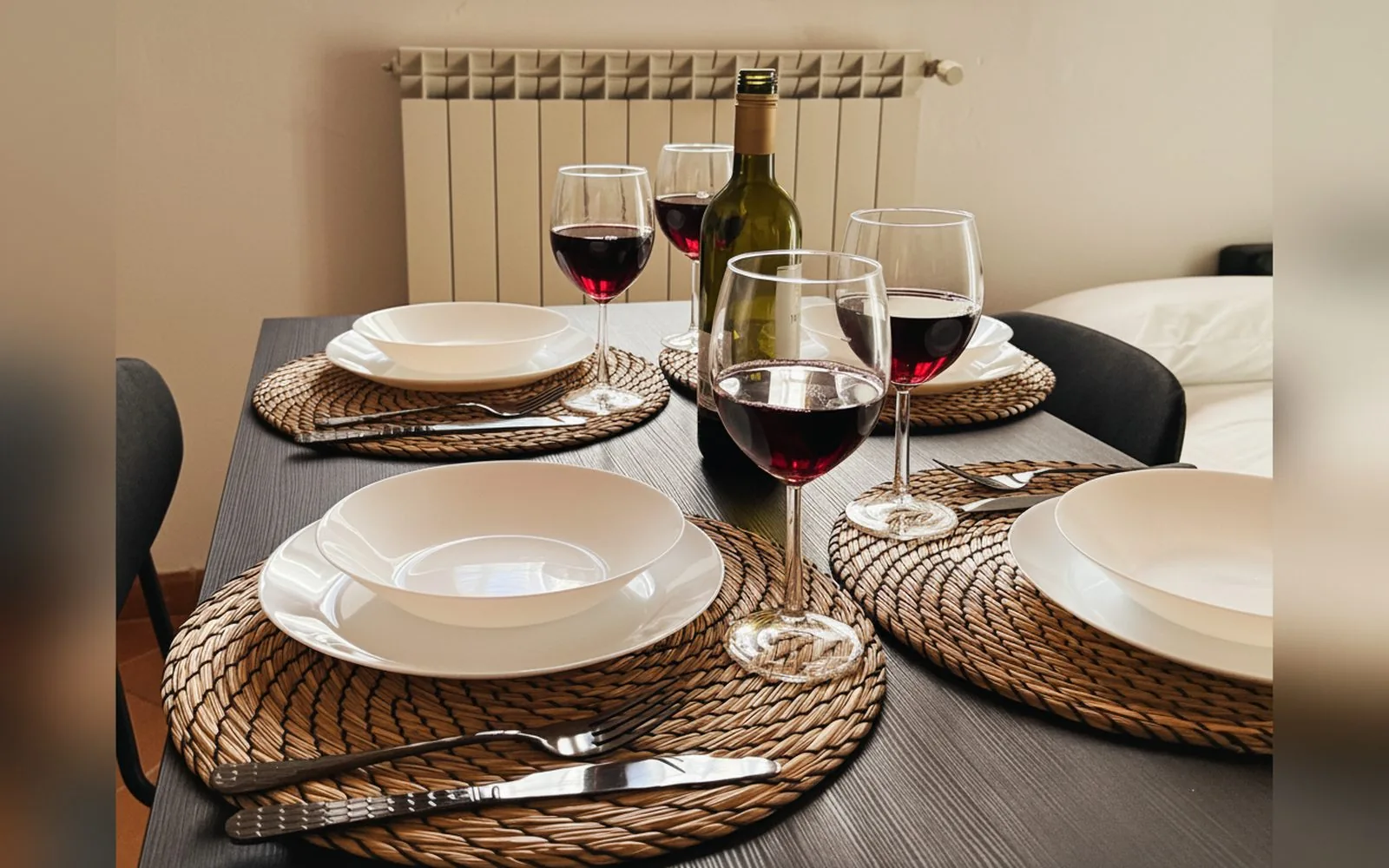 Oasis Apartment — Appartamenti con vasca idromassaggio e parcheggio a Prato, — galleria foto 28