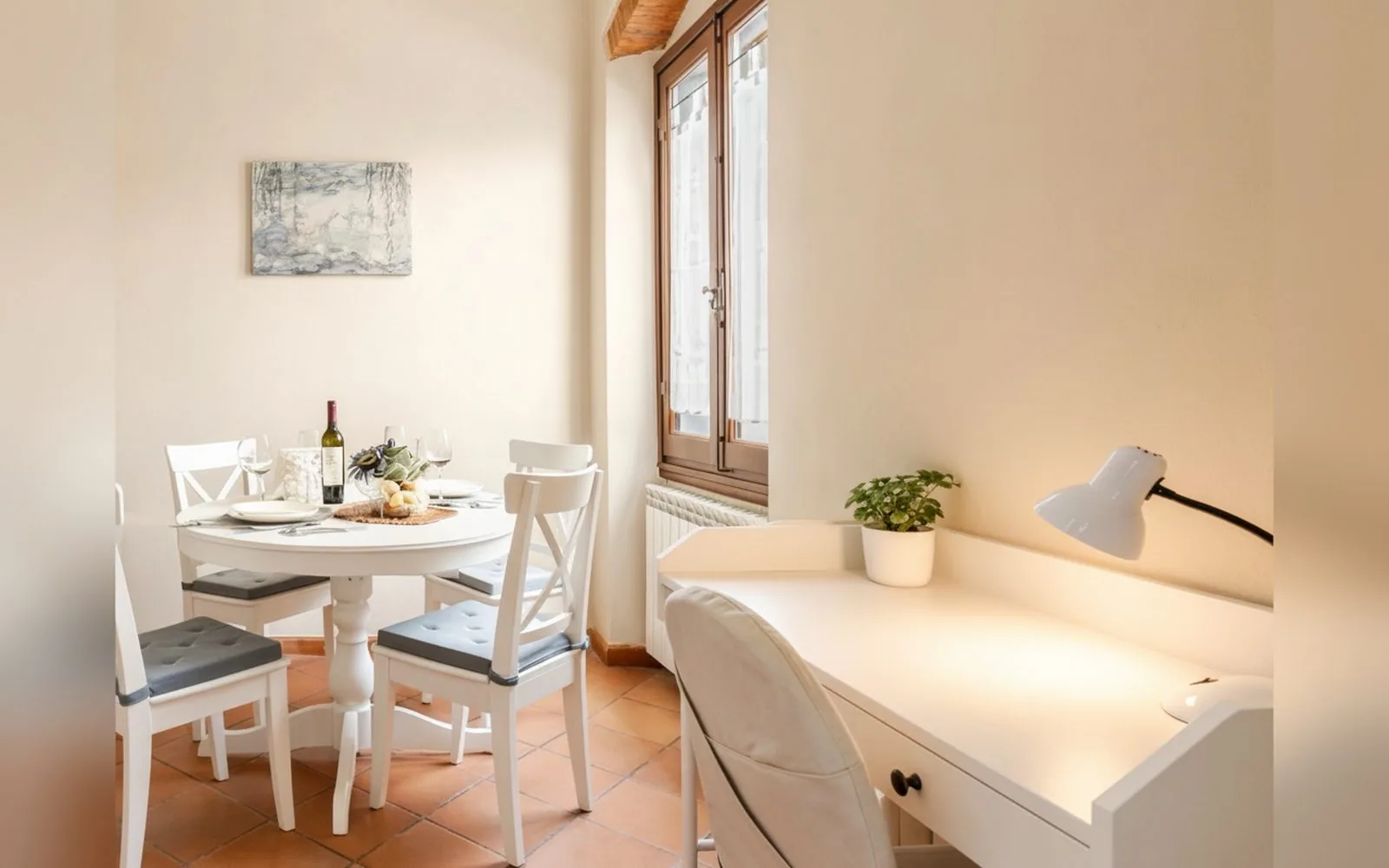 Oasis Apartment — Appartamenti con vasca idromassaggio e parcheggio a Prato, — galleria foto 30